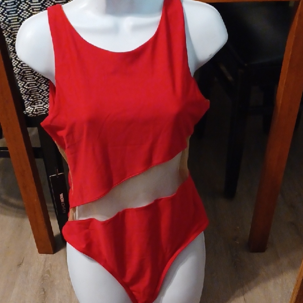 Chic Red Cutout One-Piece Swimsuit